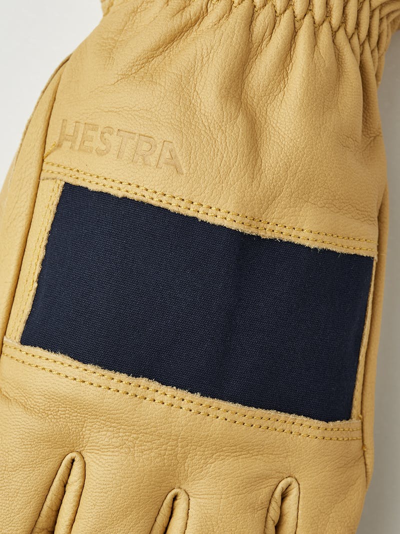 Yellow goat leather outdoor glove  (4 of 7)