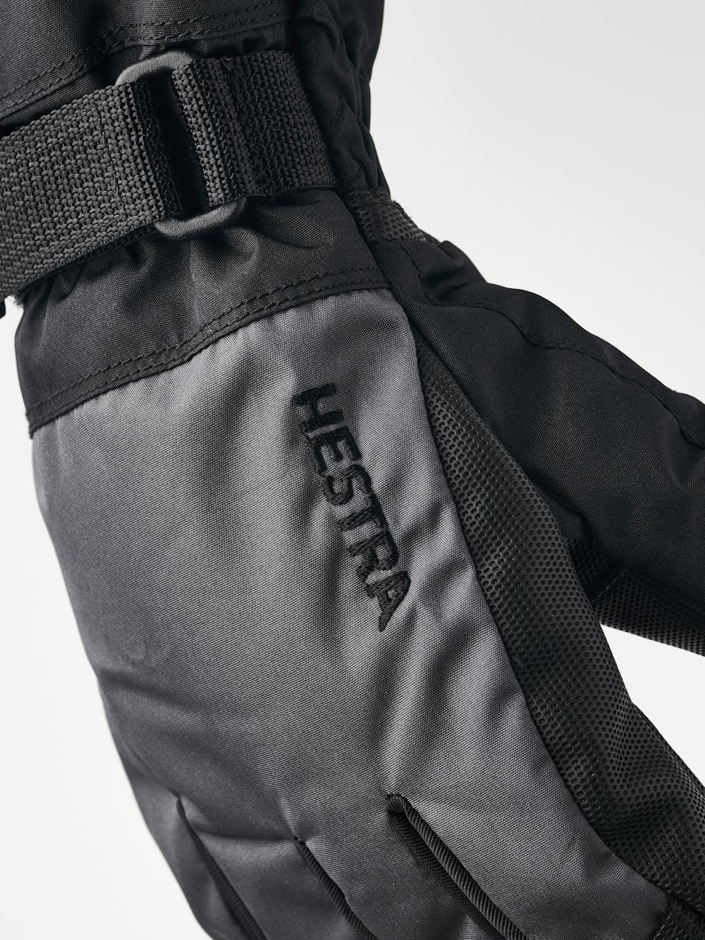 Gauntlet CZone Jr. 5-finger i färgen Grafit & svart (5 av 6)