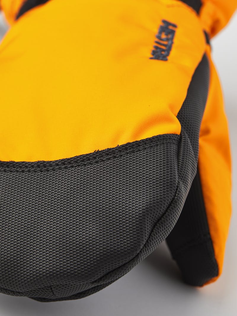 Gauntlet CZone Jr. Mitt in the color Orange & graphite (5 of 7)
