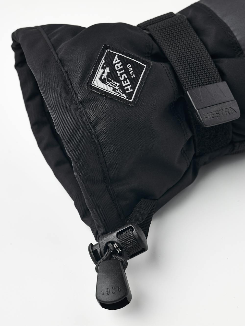 Gauntlet CZone Jr. 3-finger i färgen Grafit & svart (5 av 6)