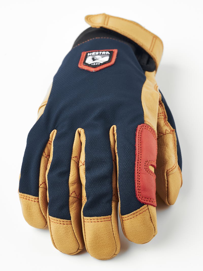 Ergo Grip Active 5-finger i färgen Marin & naturbrun (2 av 6)