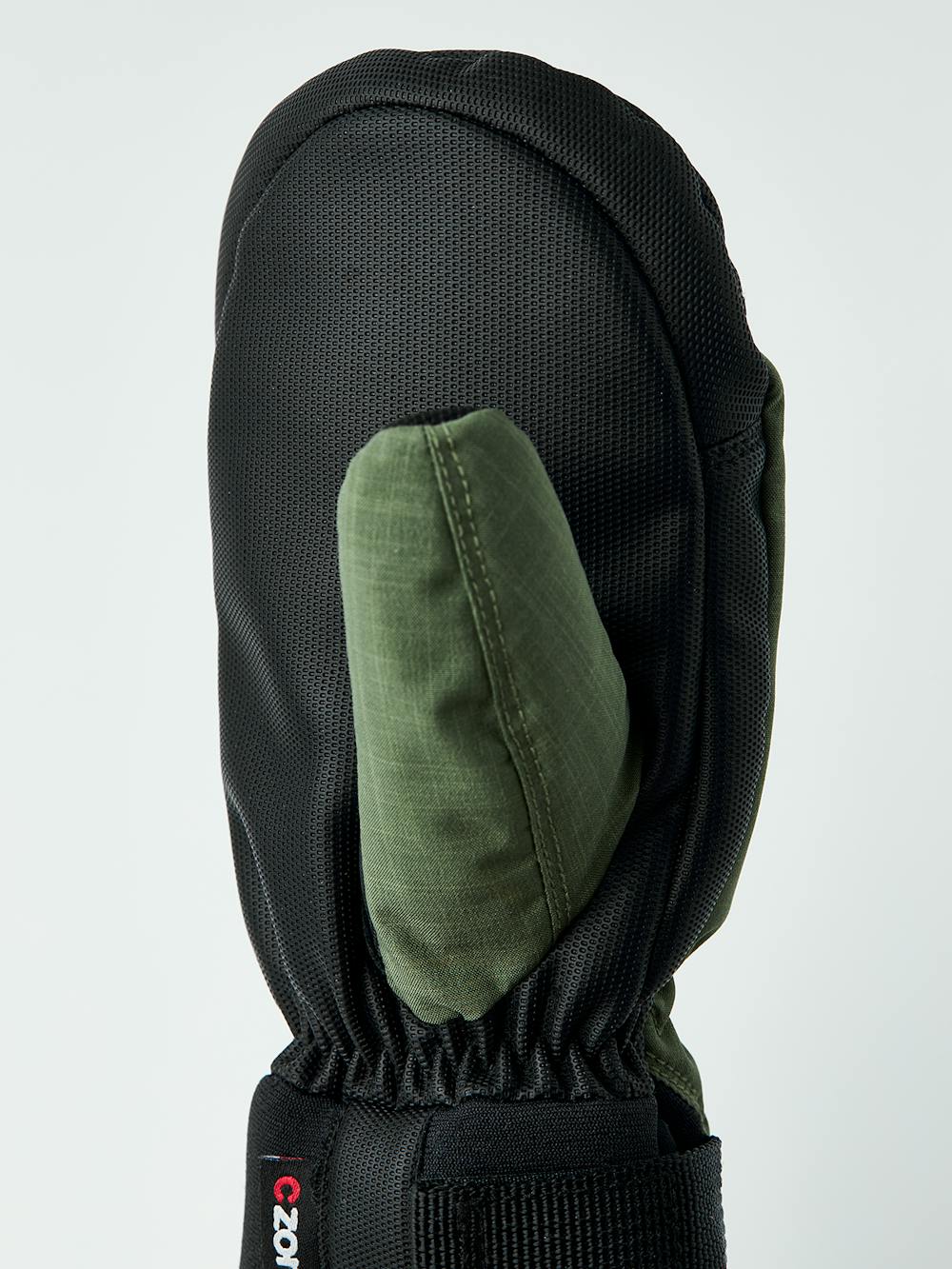 Green fabric mitten with black palm  (4 of 6)