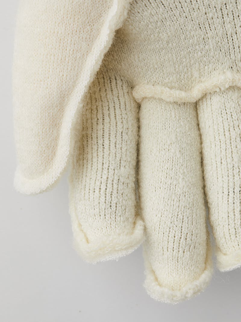 White machine-sewn liner glove  (4 of 4)