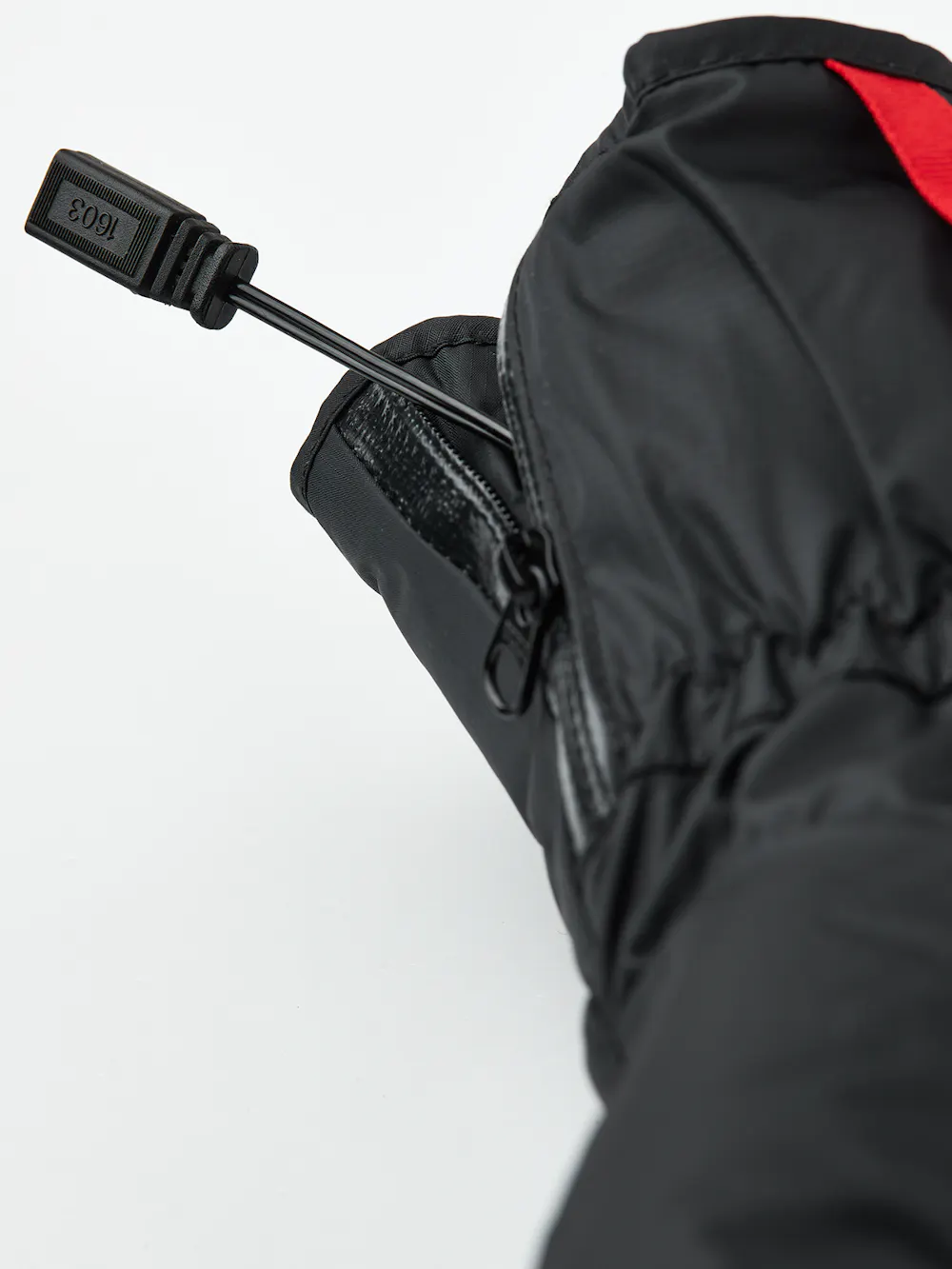 Black battery-heated inner mitten (5 of 7)