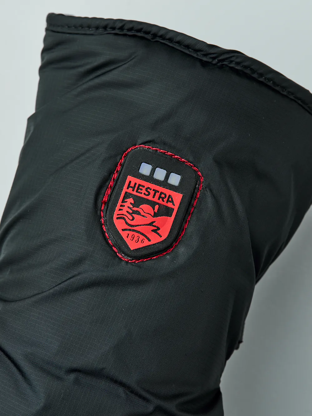 Black battery-heated inner mitten (2 of 7)