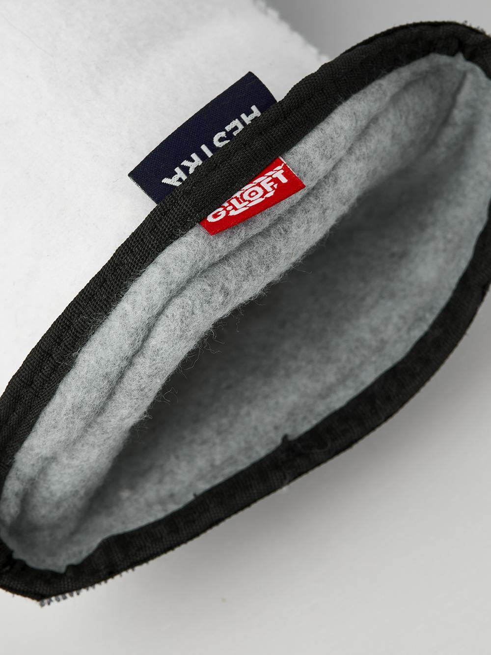 White machine-sewn liner glove  (2 of 4)