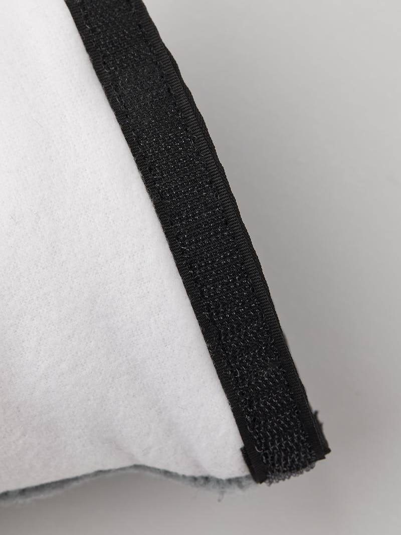 White machine-sewn liner mitten (4 of 4)
