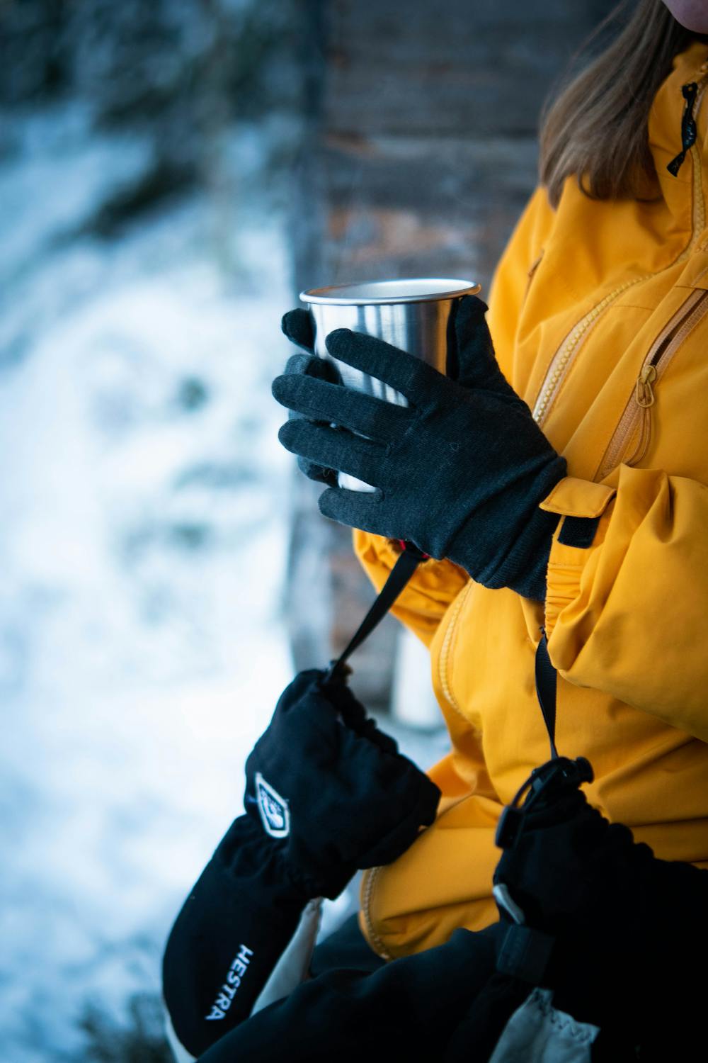 Grå innerhandske i merinoull
 (4 av 4)