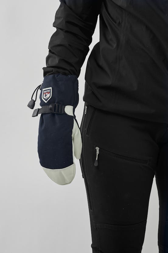 Alternative image for Kebnekaise Mountain Mitt