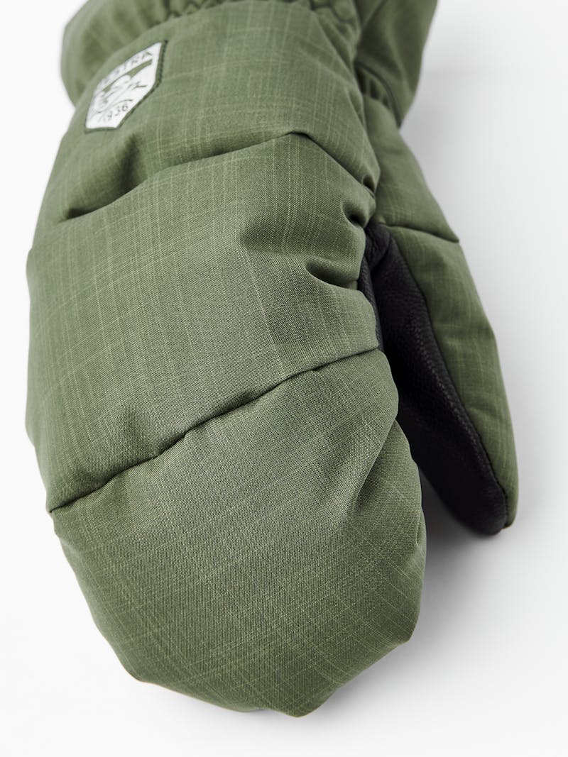 Green mitten with black goat leather palm  (4 of 6)
