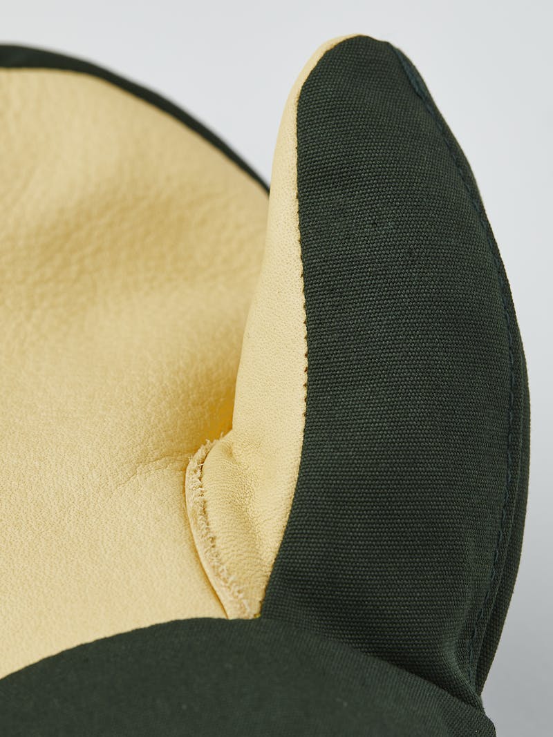 Dark green mitten with light yellow cow hide palm (4 of 4)