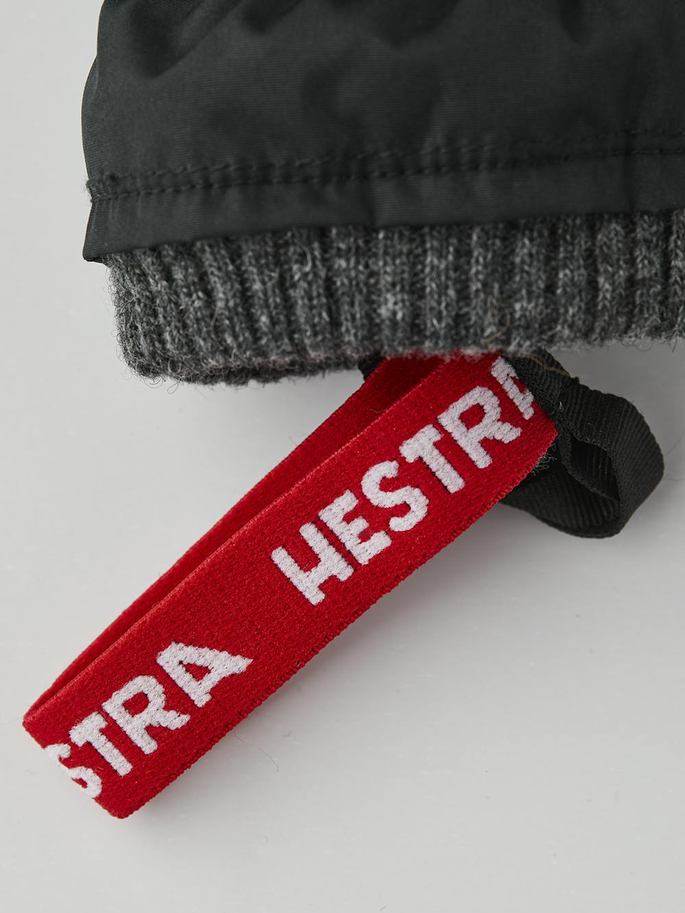 Black fabric mitten with hairsheep cuff and palm (2 of 4)