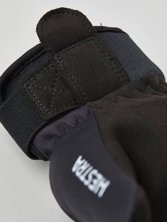 Alternatives Bild für Tracker Jr. Mitt