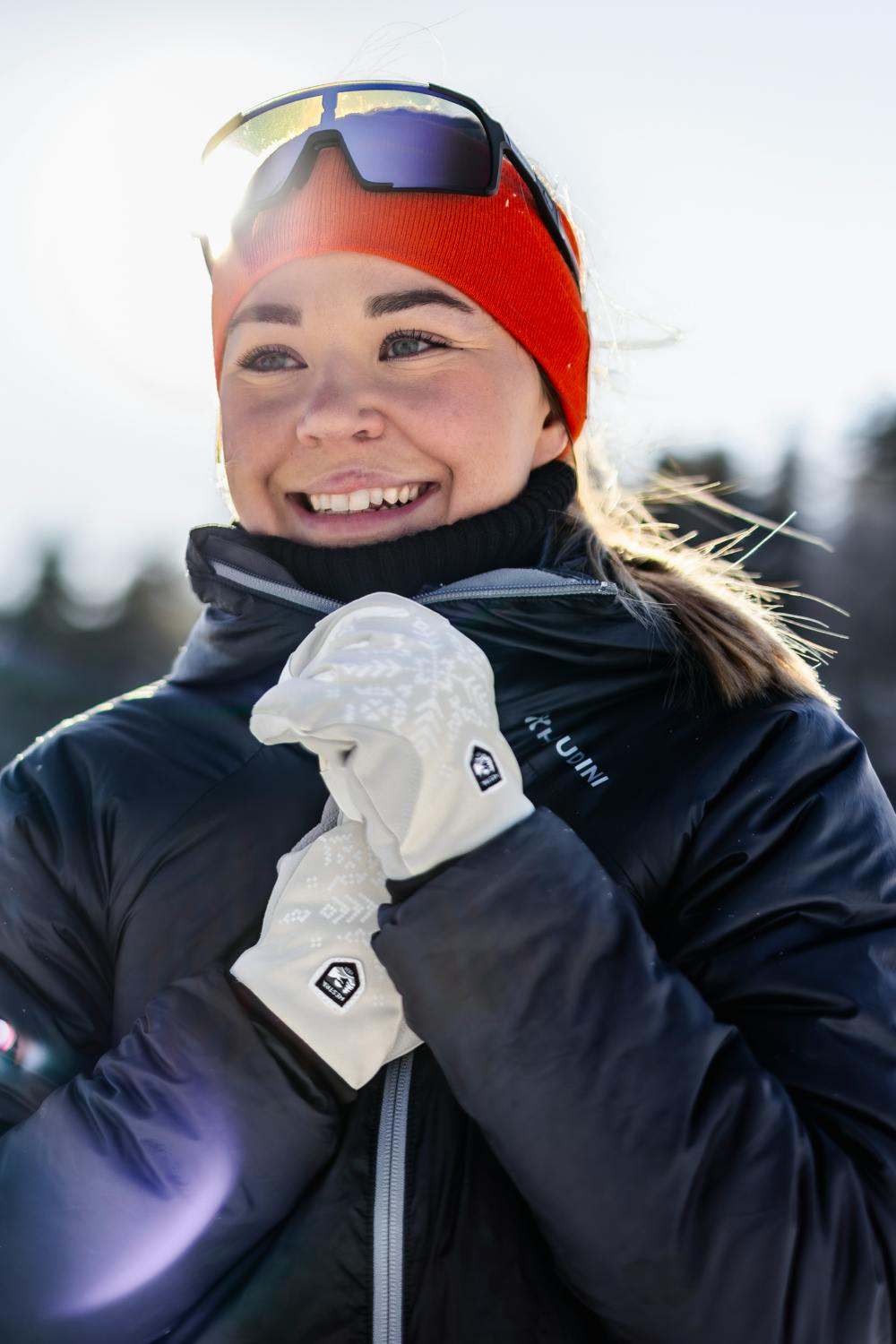 Beige print fabric cross-country ski glove with white palm (6 of 8)