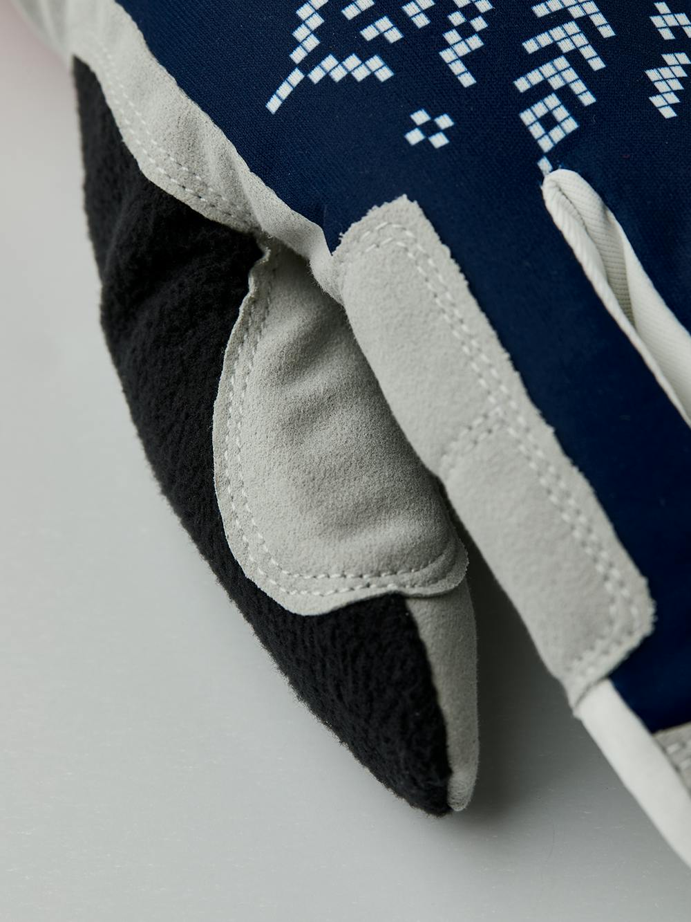 Dark blue print fabric cross-country ski glove with gray palm  (4 of 5)