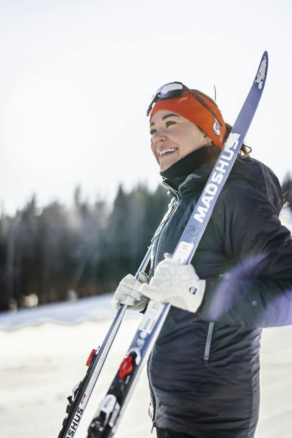 Beige print fabric cross-country ski glove with white palm (4 of 8)