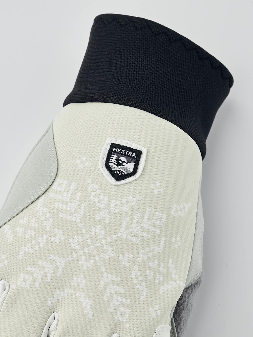 Beige print fabric cross-country ski glove with white palm (5 of 8)