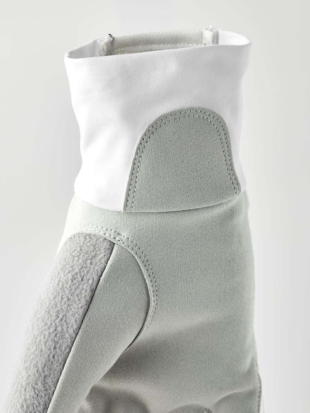 Women's XC Tracker 5-finger in the color Offwhite/white (5 of 5)