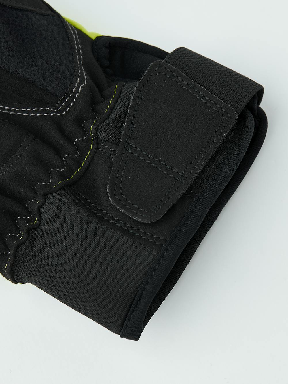 Green-yellow fabric cycling glove with black synthetic suede palm and touch function  (5 of 7)