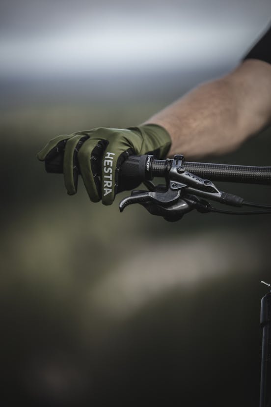 Alternative image for Ergo Grip Race Cut 5-finger