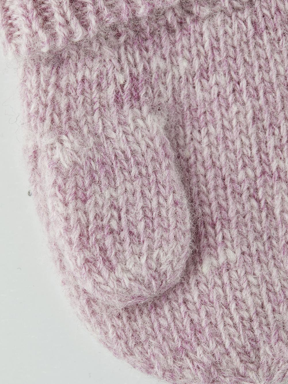 Pink knitted mitten in wool and cashmere mix  (3 of 3)