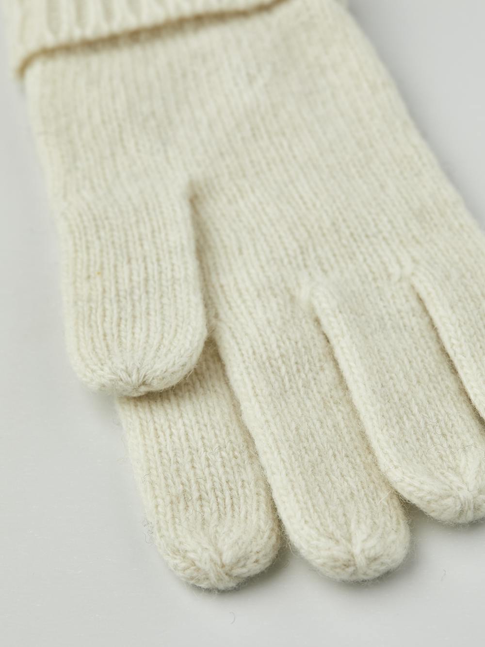 White knitted glove in wool and cashmere mix (3 of 3)