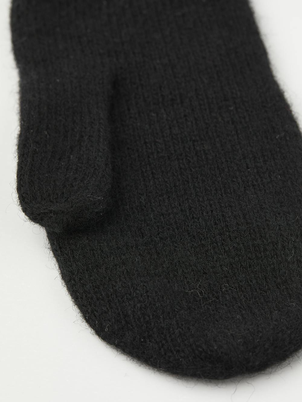 Black knitted mitten in wool and cashmere mix (3 of 3)