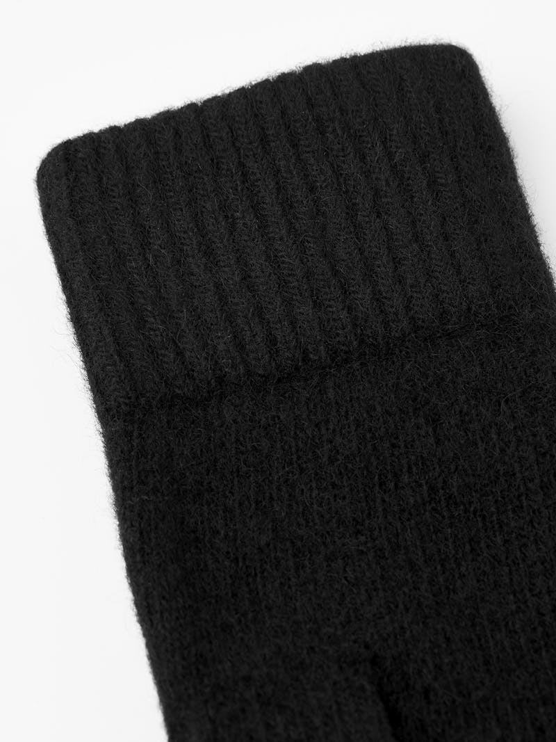 Black knitted cashmere glove (2 of 3)