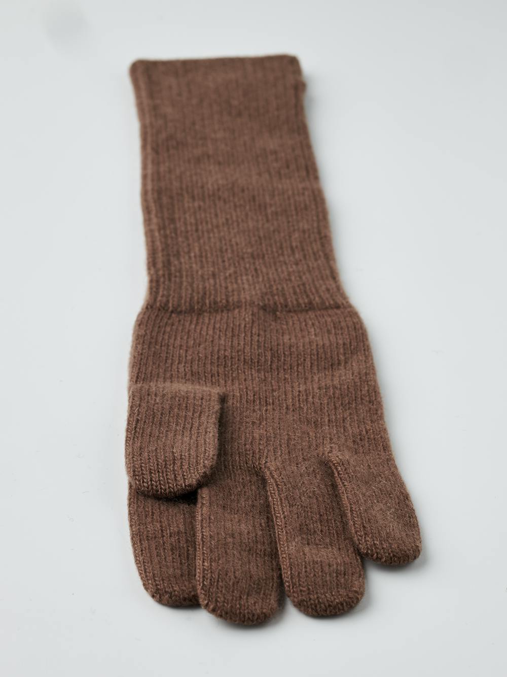 Dark beige long knitted cashmere glove (2 of 3)