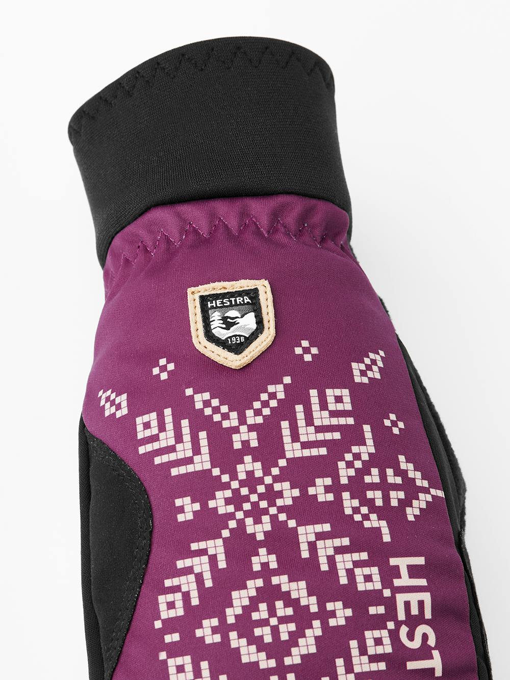 Burgundy print fabric mitten with black palm (4 of 4)