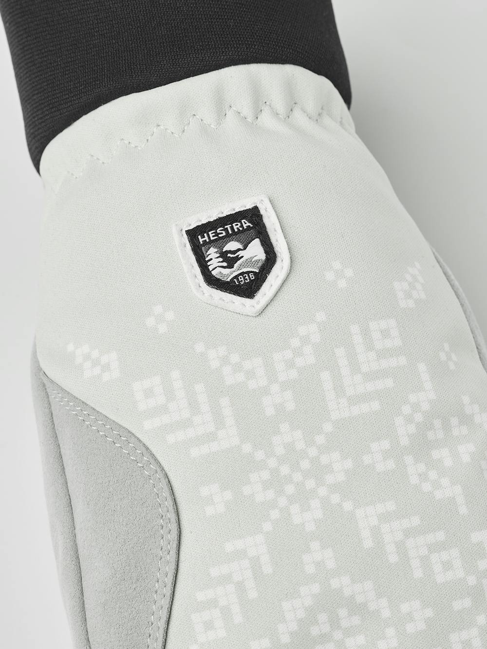 Beige print fabric mitten with white palm (2 of 5)