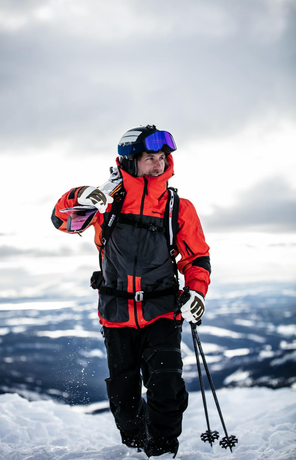 Tarfala in the color Olive (6 of 7)