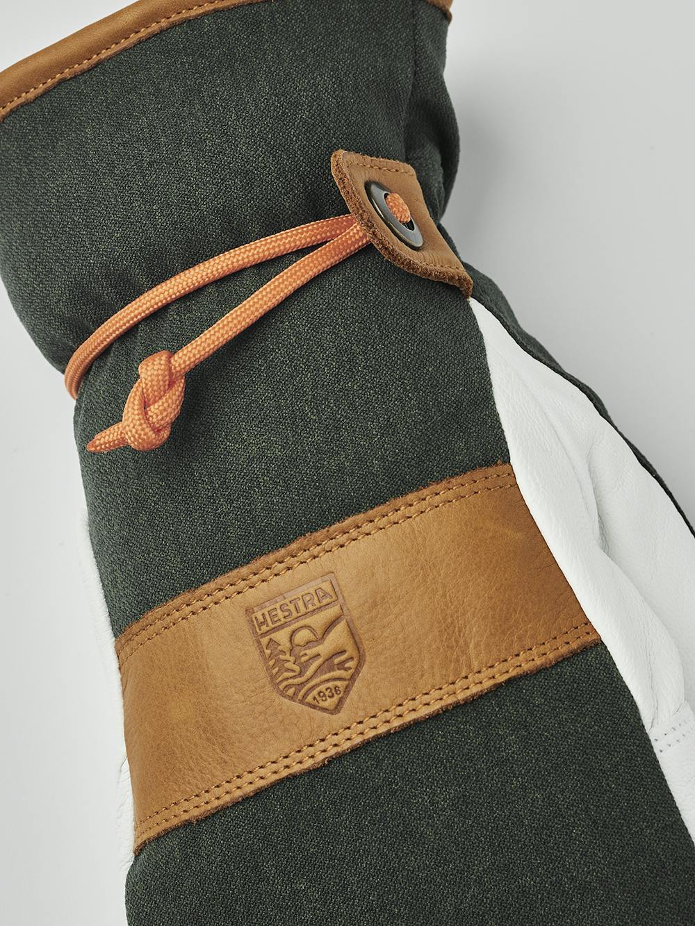 Dark green mitten with white goat leather palm and wrist strap (6 of 8)