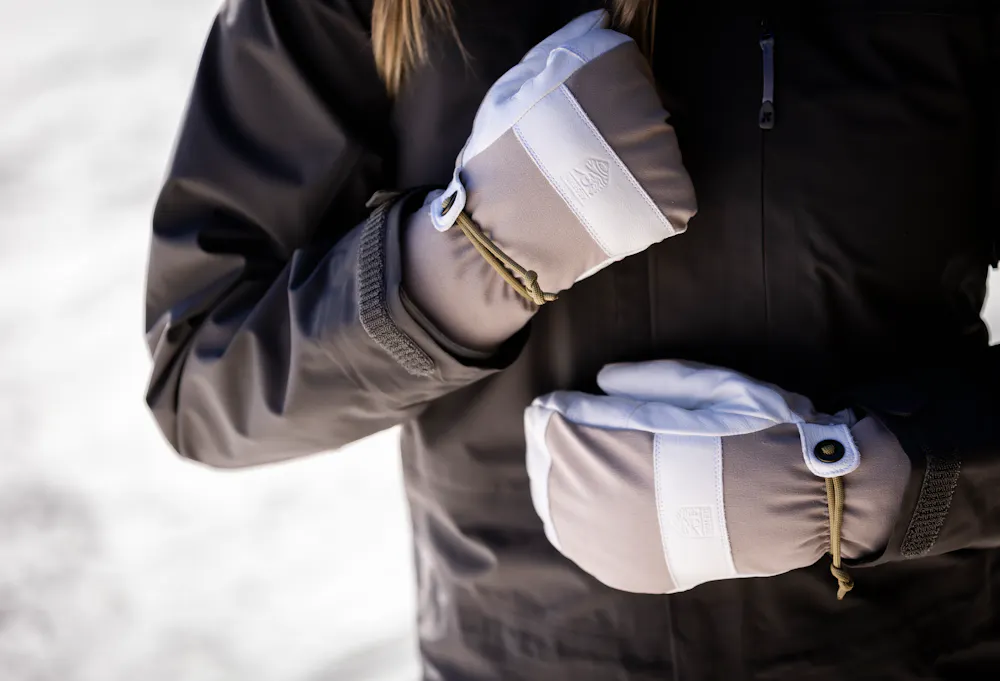 Voss CZone Mitt (4 of 7)