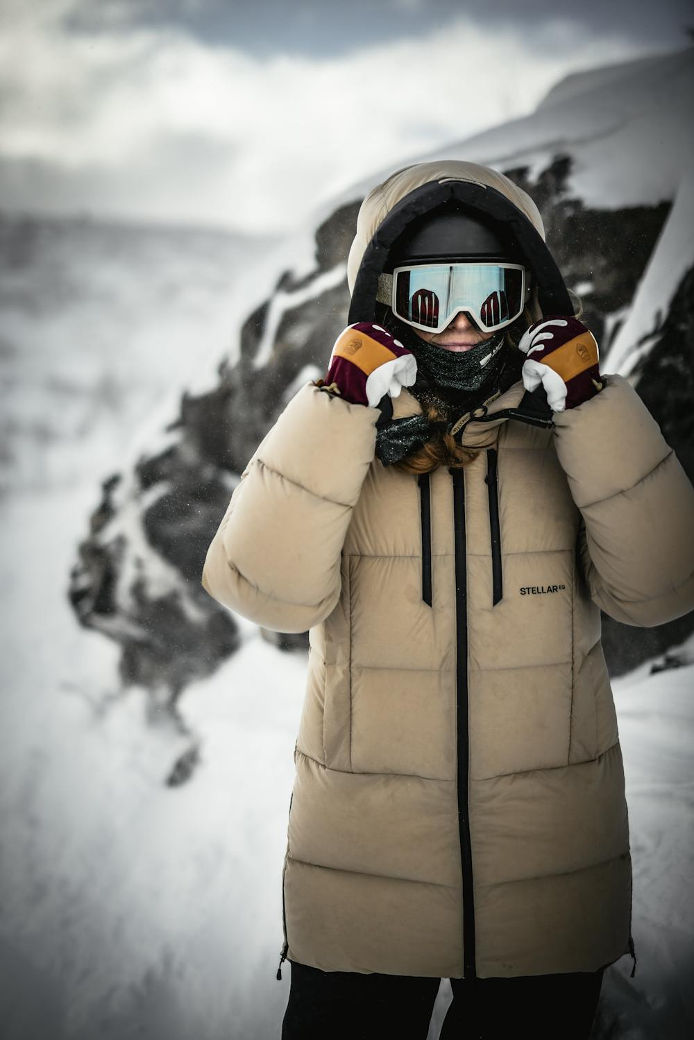 Wine red ski glove with white goat leather palm and wrist strap  (4 of 9)