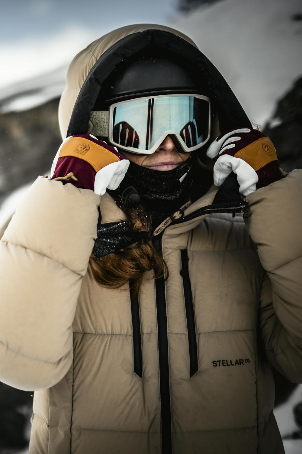 Wine red ski glove with white goat leather palm and wrist strap (2 of 9)