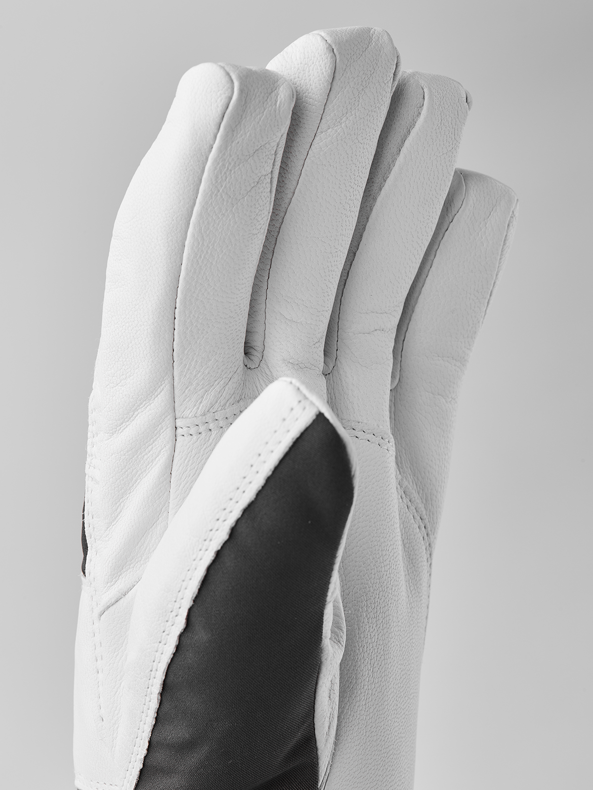 Power Heater Gauntlet 5-finger Grey & white Hestra Gloves