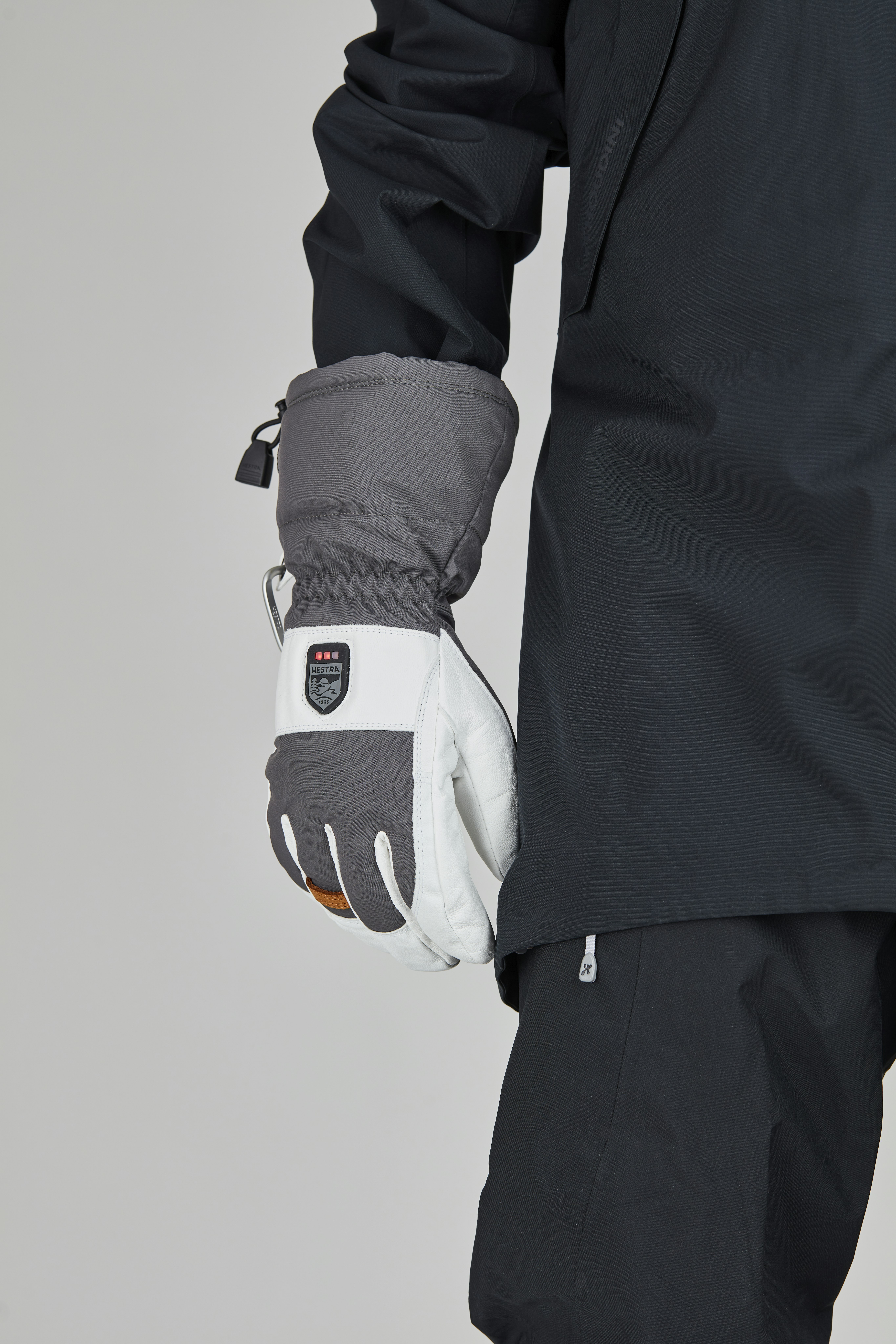 Power Heater Gauntlet 5-finger Grey  white Hestra Gloves