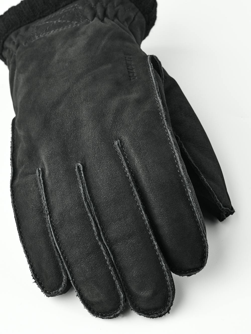 Black machine-sewn goat suede glove with knitted cuff
(2 of 5)