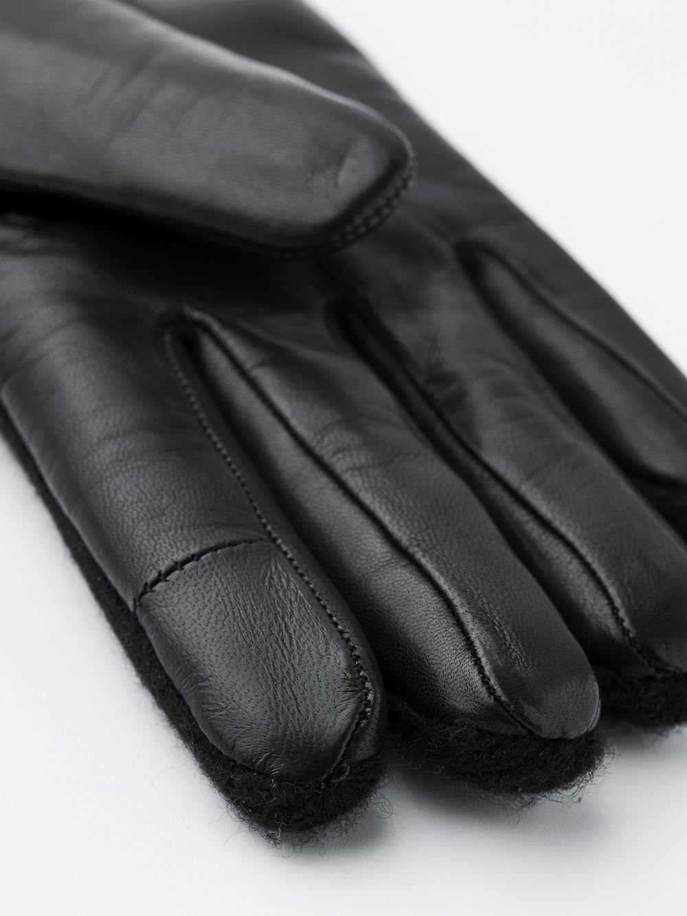 Black machine-sewn hairsheep leather glove with knitted cashmere back
(3 of 4)