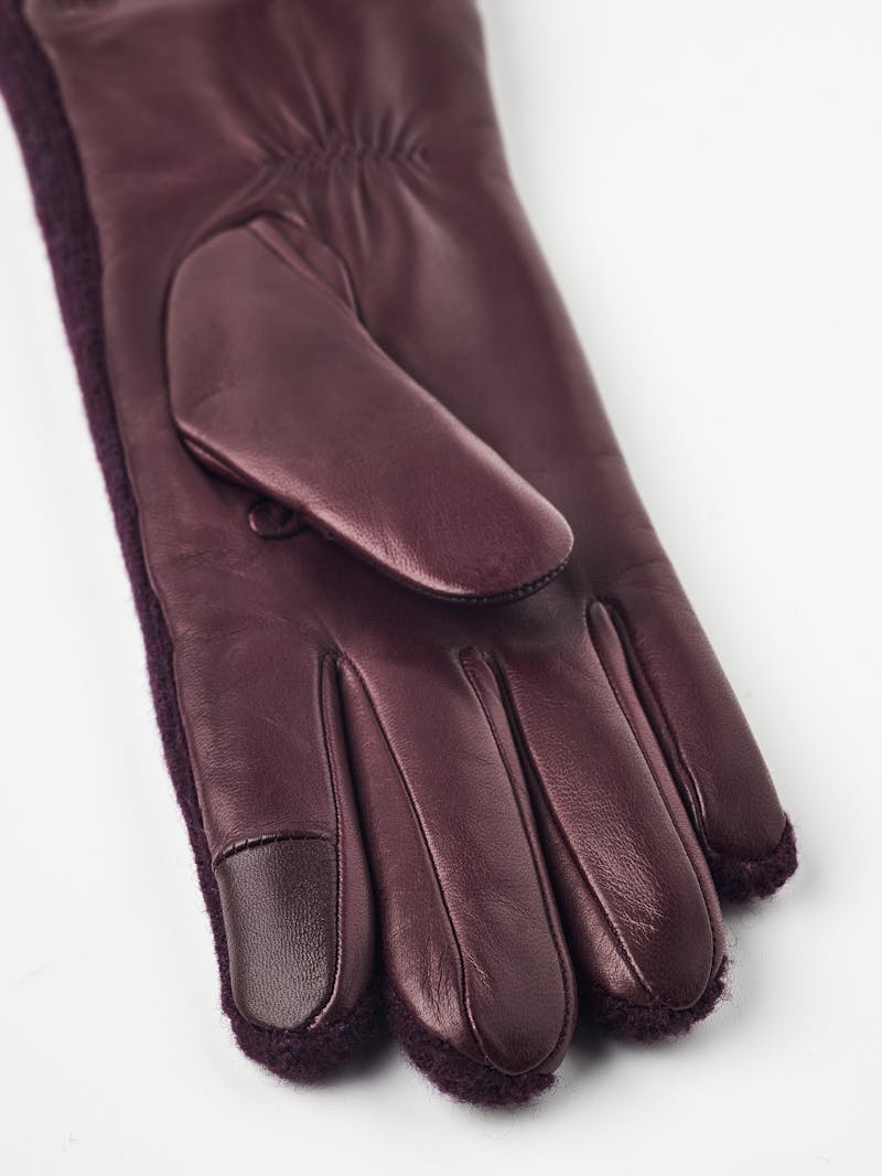 Samantha in the color Dark Plum (5 of 5)