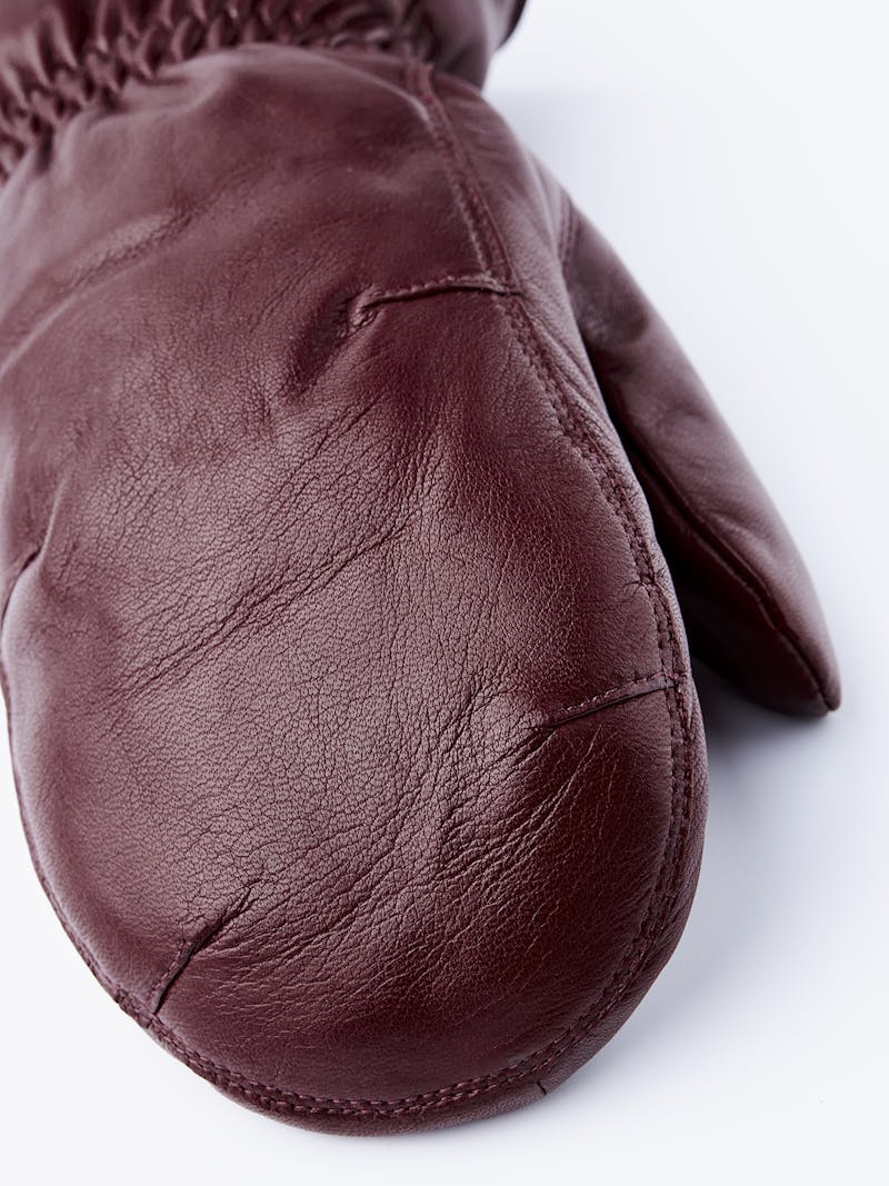 Brown machine-sewn hairsheep leather mitten with elasticated cuff
 (4 of 5)