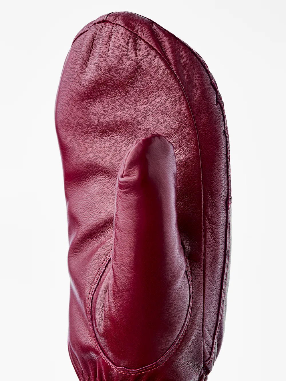 Naomi Mitt in the color Dark red (2 of 4)