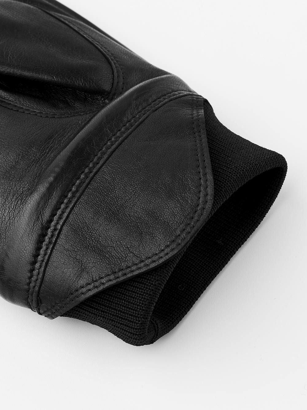 Adrian in the color Black (4 of 4)