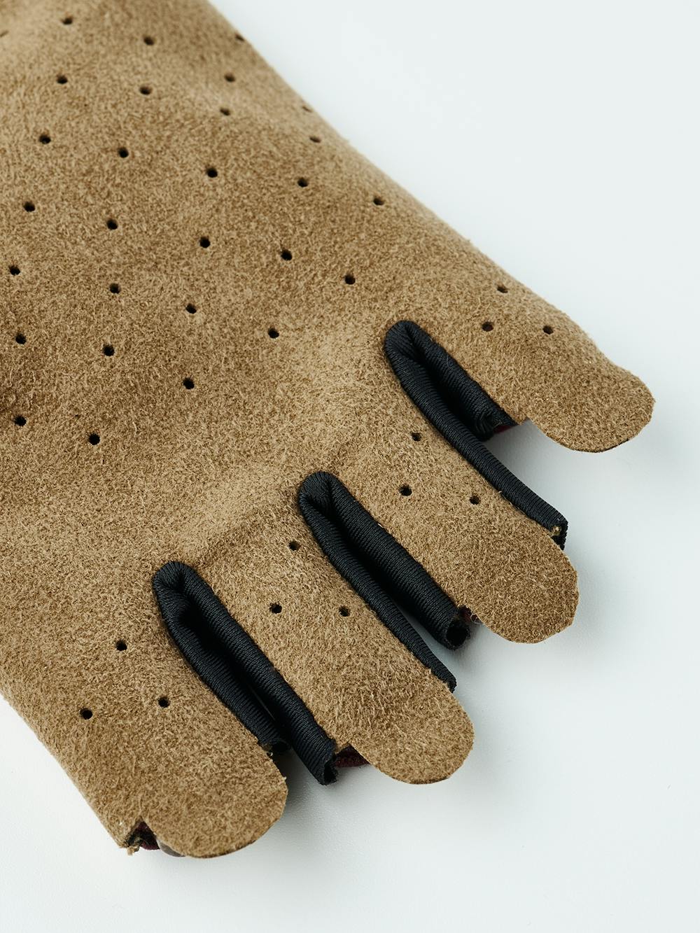 Ventair Short 5-finger in the color Dark red (5 of 8)