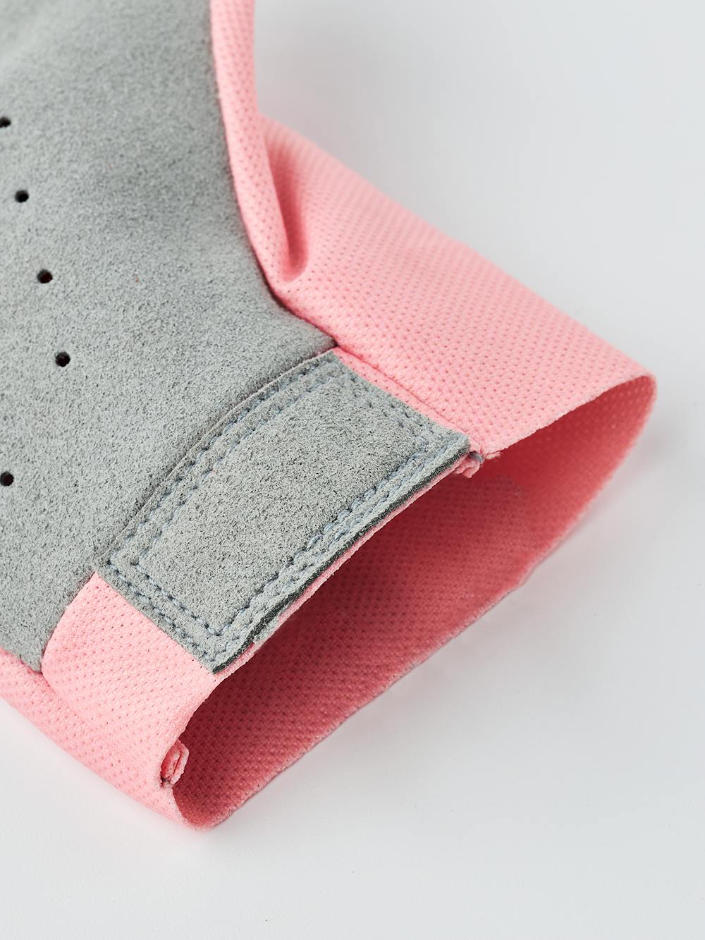 Ventair Short 5-finger in the color Pink (4 of 8)