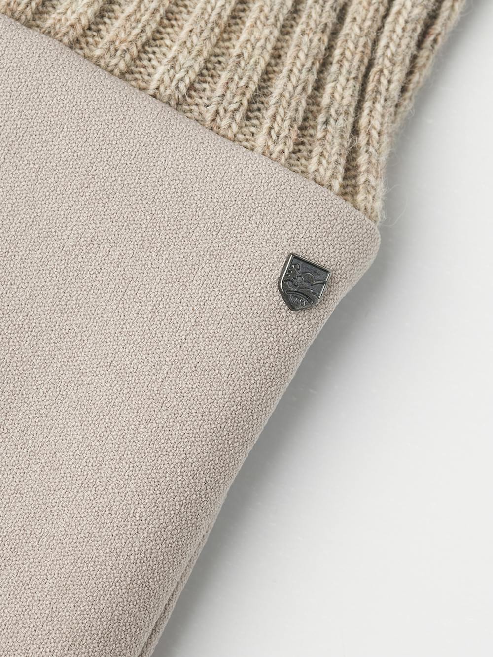 Beige fabric mitten with knitted cuff
(2 of 4)