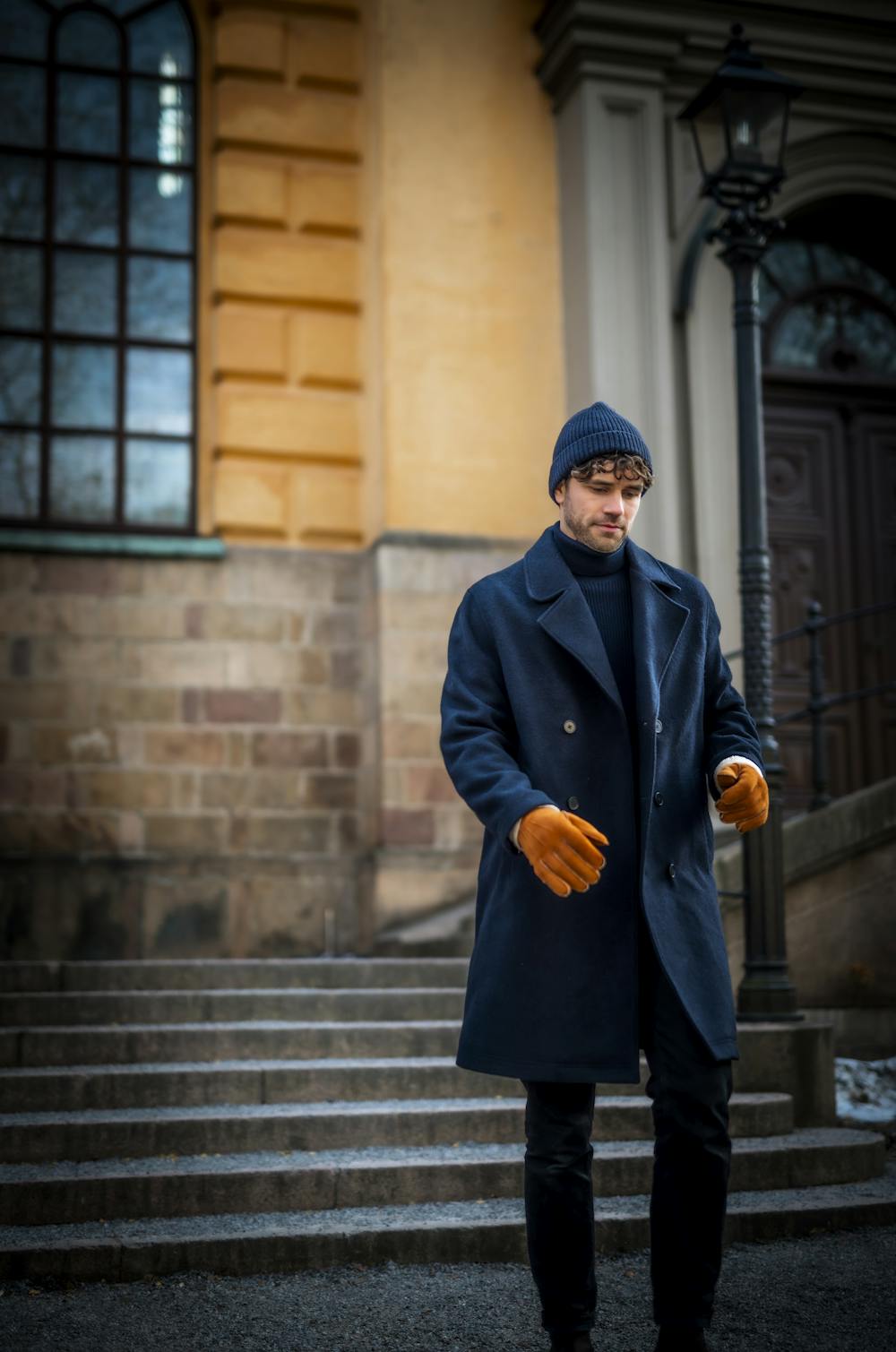 Light brownish-yellow hand-sewn fur suede glove
(7 of 9)