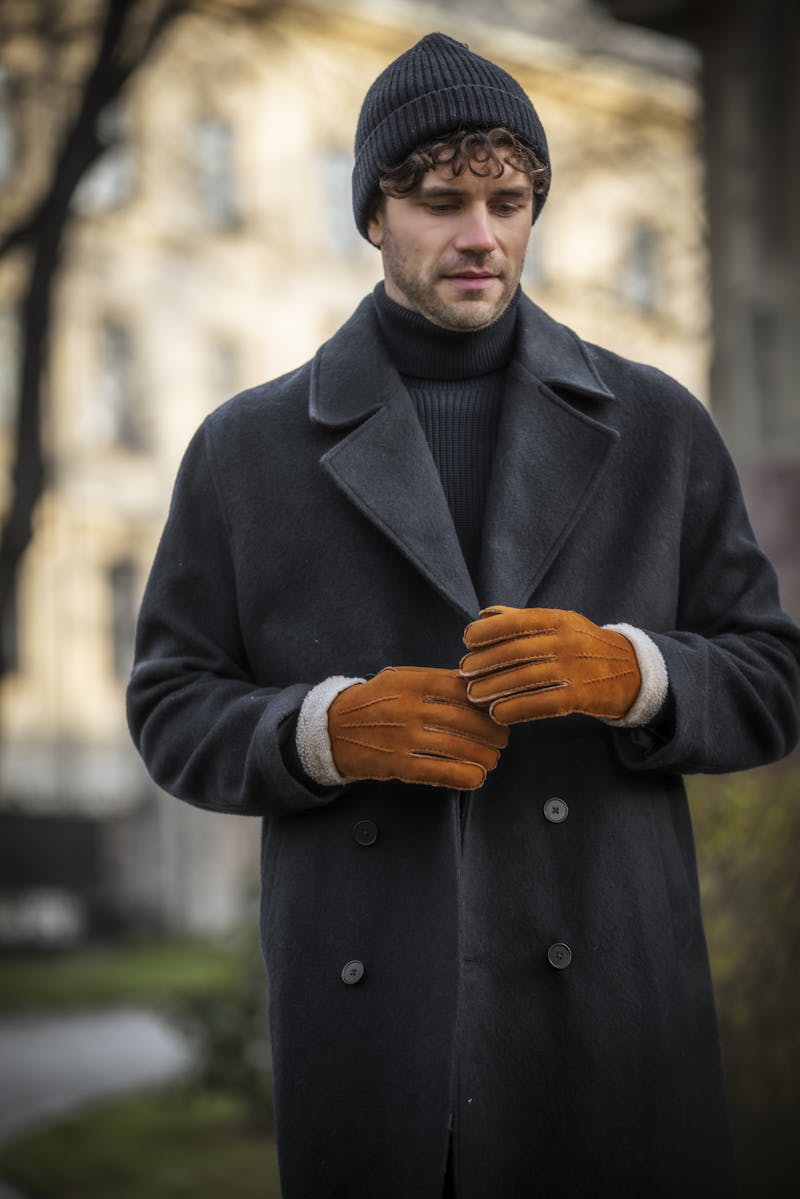 Light brownish-yellow hand-sewn fur suede glove
 (7 of 9)