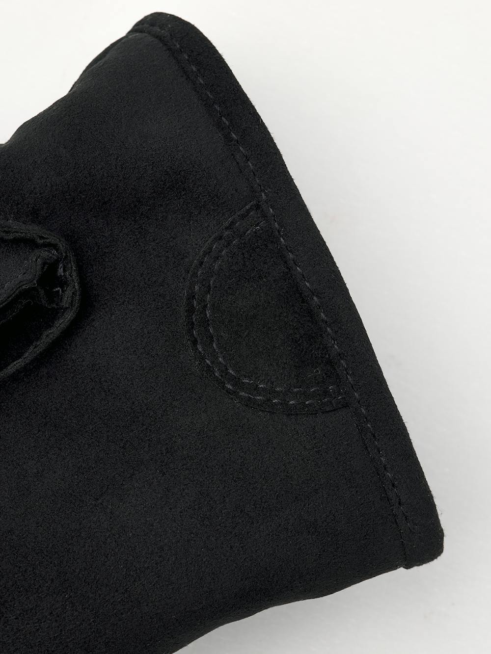 Black machine-sewn synthetic suede glove
(4 of 4)